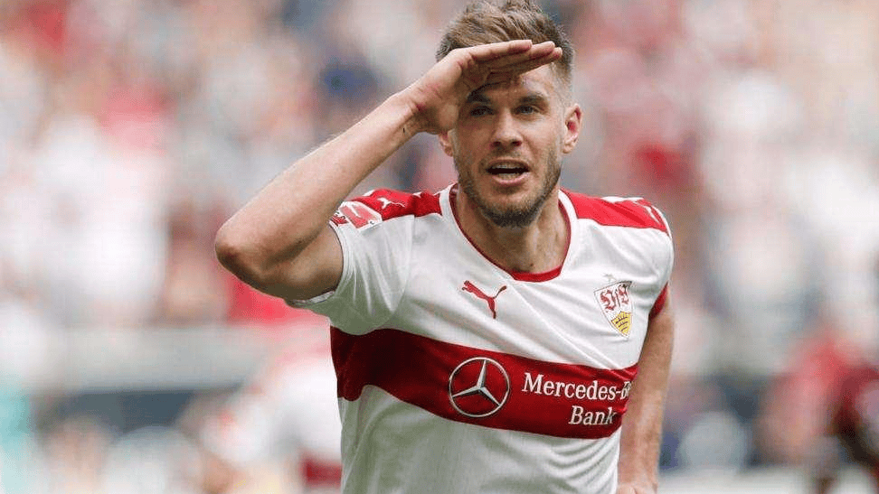 今晨斯图加特备战德国杯，复出首秀细节曝光，气氛紧张，心理建设被强调(阿伦艾弗森为什么叫答案)