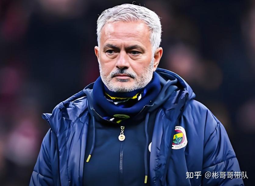 雄兵连4为啥下架了