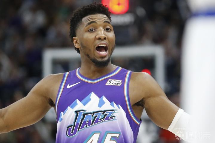 包含西甲倒计时；丹佛掘金集结日主帅复盘；细节引发关注；质疑声仍在；球探报告显示潜力的词条