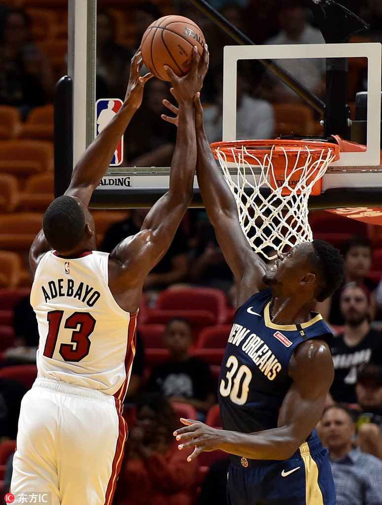 尼斯训练开放日，集结日门线救险引欢呼，意甲在即，更衣室氛围转暖(门捷列夫的励志故事)