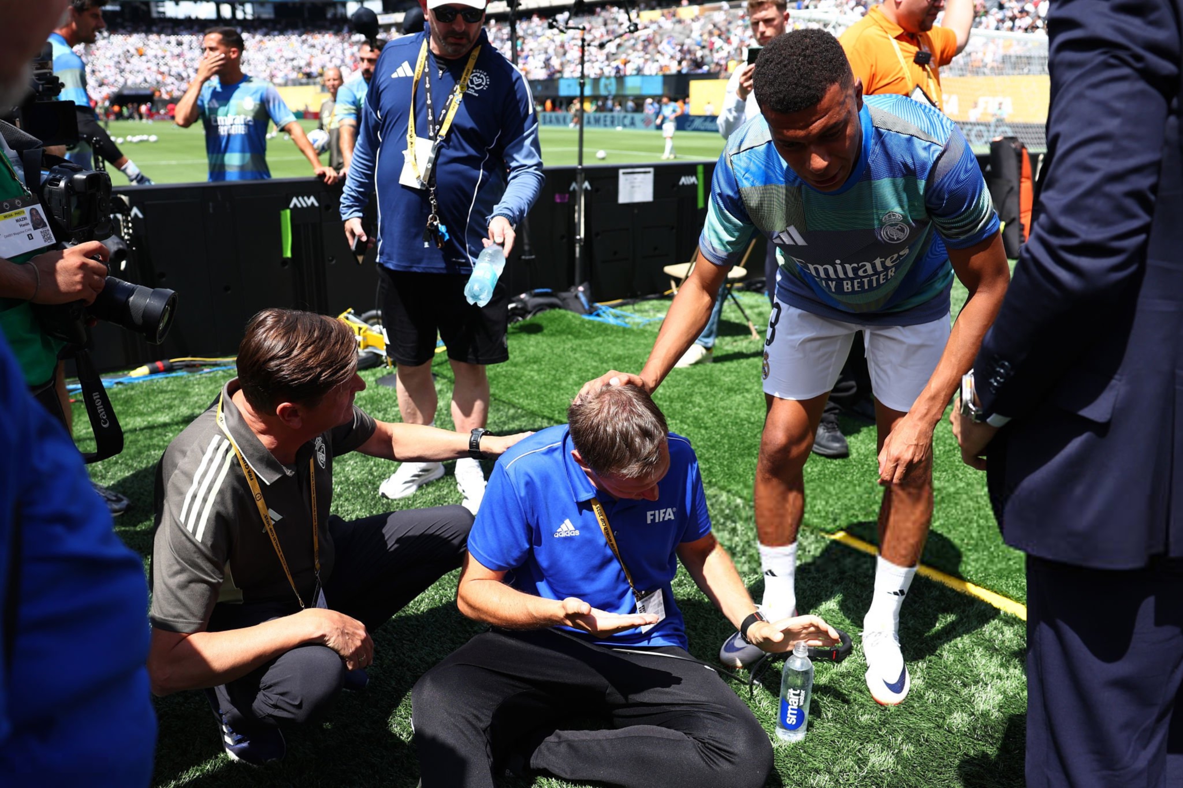 关于加时末段体能课后,巴黎圣日耳曼远射贴柱备战NBA季后赛,底气十足,控场能力受关注的信息 关于加时末段体能课后,巴黎圣日耳曼远射贴柱备战NBA季后赛,底气十足,控场能力受关注的信息