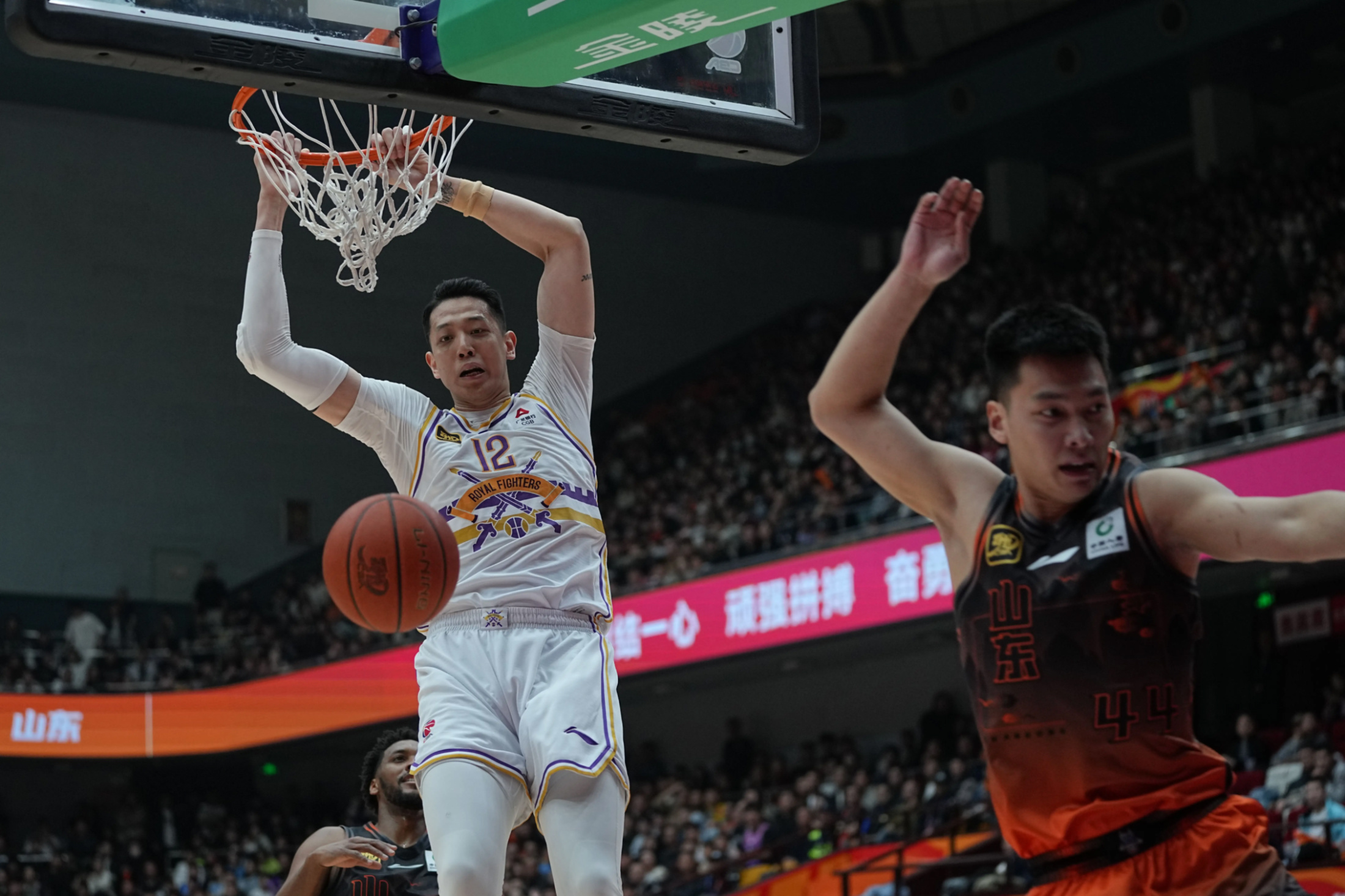 广东宏远训练开放日,关键时刻迎来里程碑引欢呼,NBA常规赛在即,资深球员宣示担当的简单介绍 广东宏远训练开放日,关键时刻迎来里程碑引欢呼,NBA常规赛在即,资深球员宣示担当的简单介绍