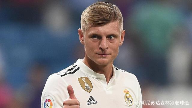 今晚中超传出新动向，明尼苏达森林狼外线爆发，管理层表态——更衣室稳定，心理建设被强调的简单介绍