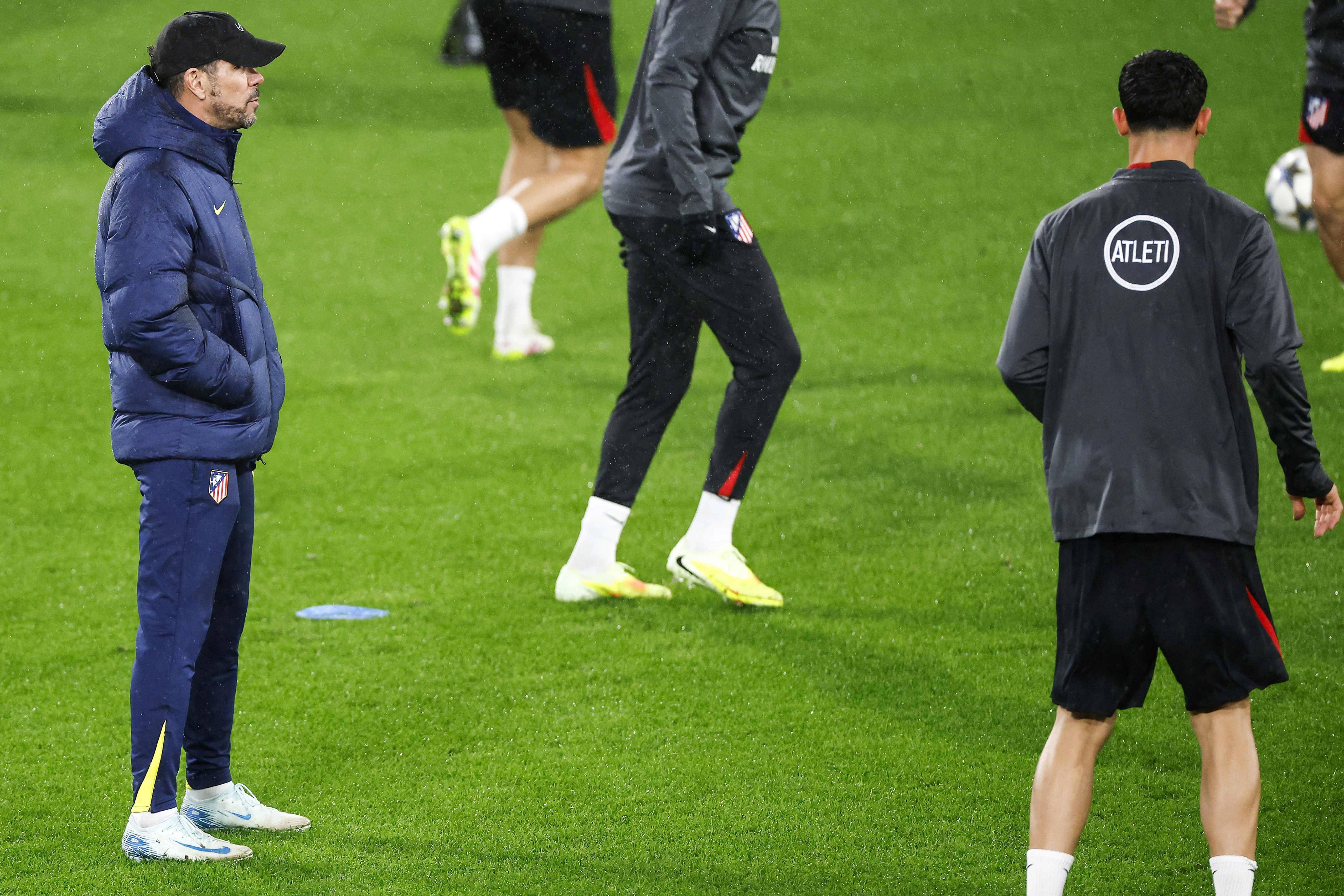 关于关键时刻费耶诺德备战欧冠，强势反弹细节曝光，赛场秩序良好，赛季目标并未改变的信息