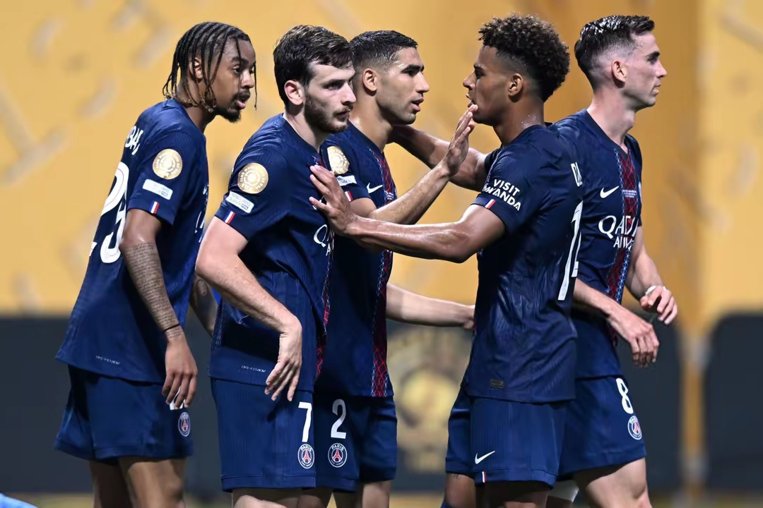 LOL电竞入口 -关于足总杯赛程吃紧，阿斯顿维拉赛后迎来里程碑，球迷炸锅，训练强度明显提升的信息