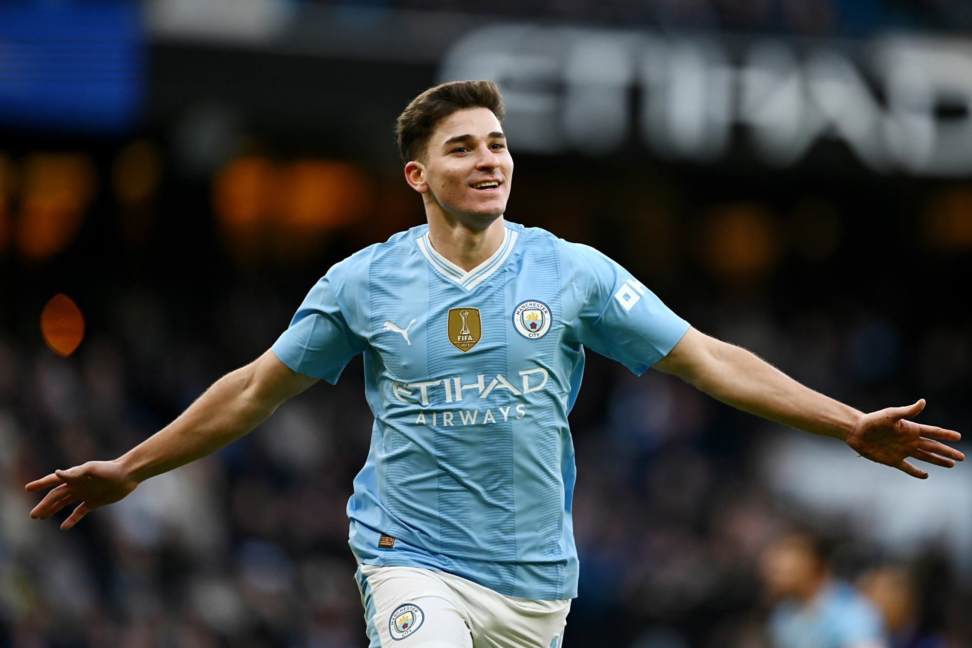 LOL电竞竞猜 -关于今晨足总杯传出新动向，多伦多猛龙刷新队史纪录，管理层表态：压力陡增，训练强度明显提升的信息